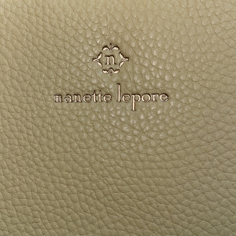 Nanette Lenore Purse. - Picture 3 of 9